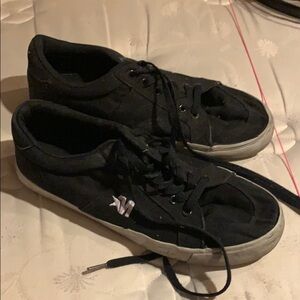 Mecca since day one men’s tennis size 9 gently use